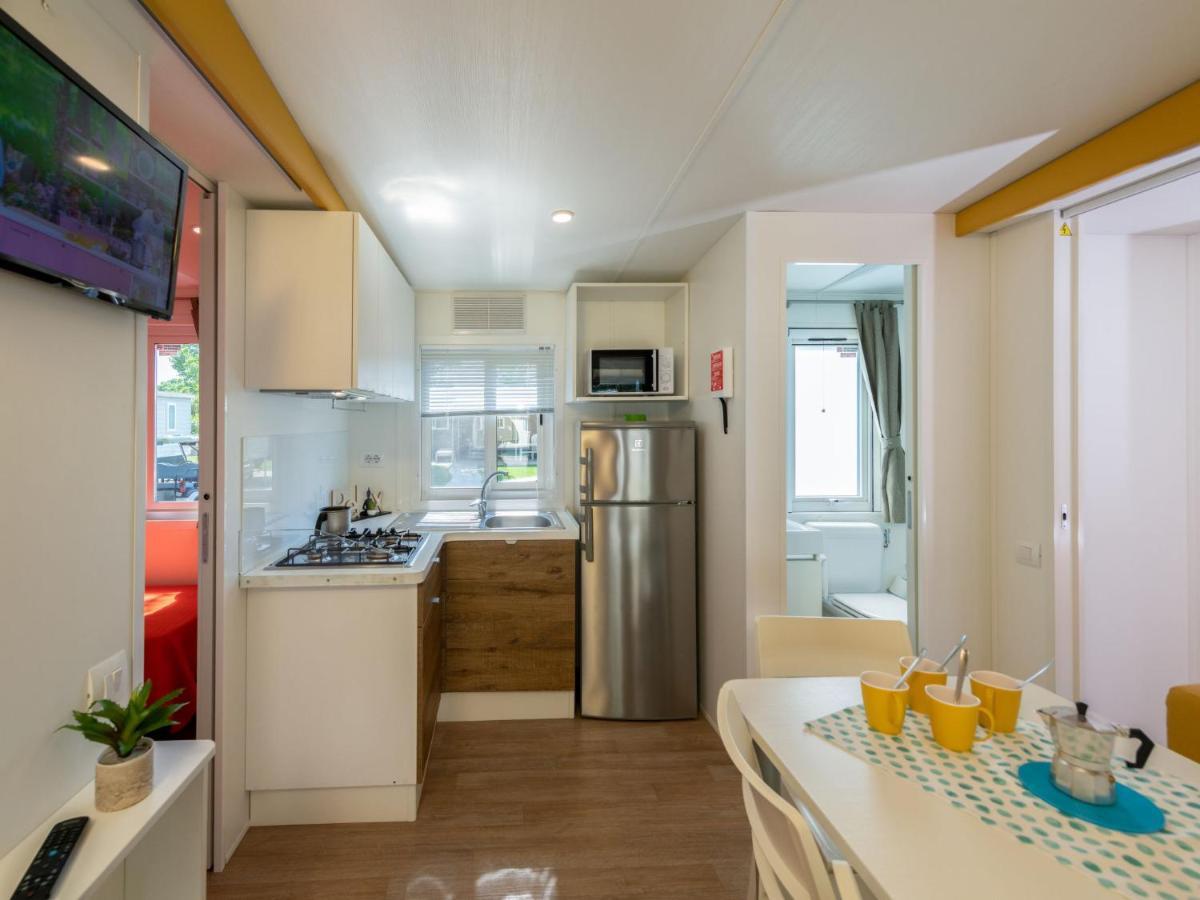 Holiday Home Garda Family Plus By Interhome Rivoltella del Garda Eksteriør billede